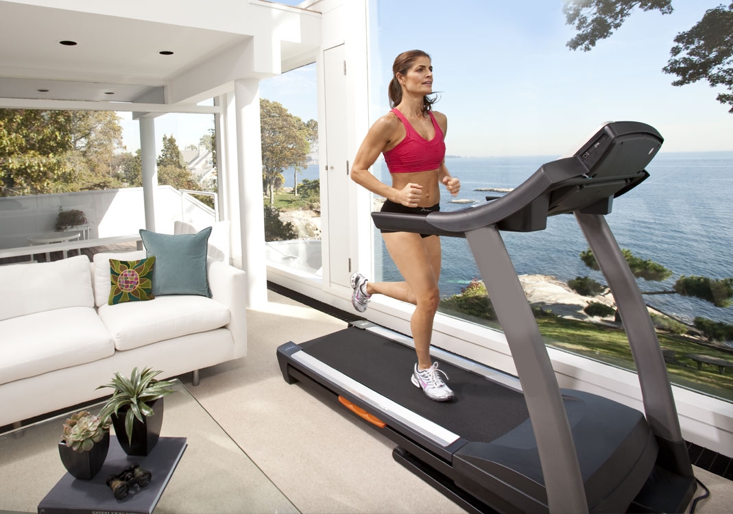 How to run on a treadmill to lose weight