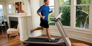 How to Burn The Most Calories on a Treadmill